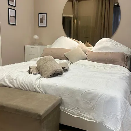 Apartmán Wohnen Im Beauty Salon- Im Herzen Von