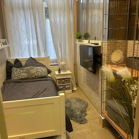 Wohnen Im Beauty Salon- Im Herzen Von