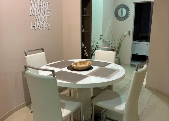 Wohnen Im Beauty Salon- Im Herzen Von