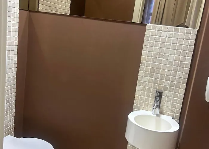 Wohnen Im Beauty Salon- Im Herzen Von *