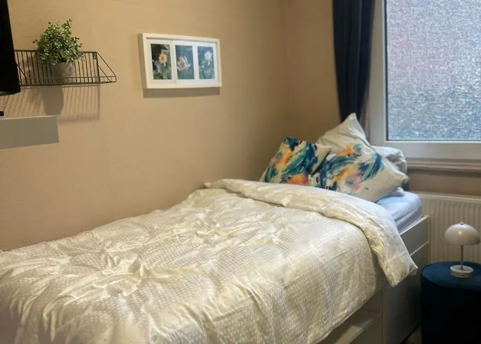 Wohnen Im Beauty Salon- Im Herzen Von Lejlighed